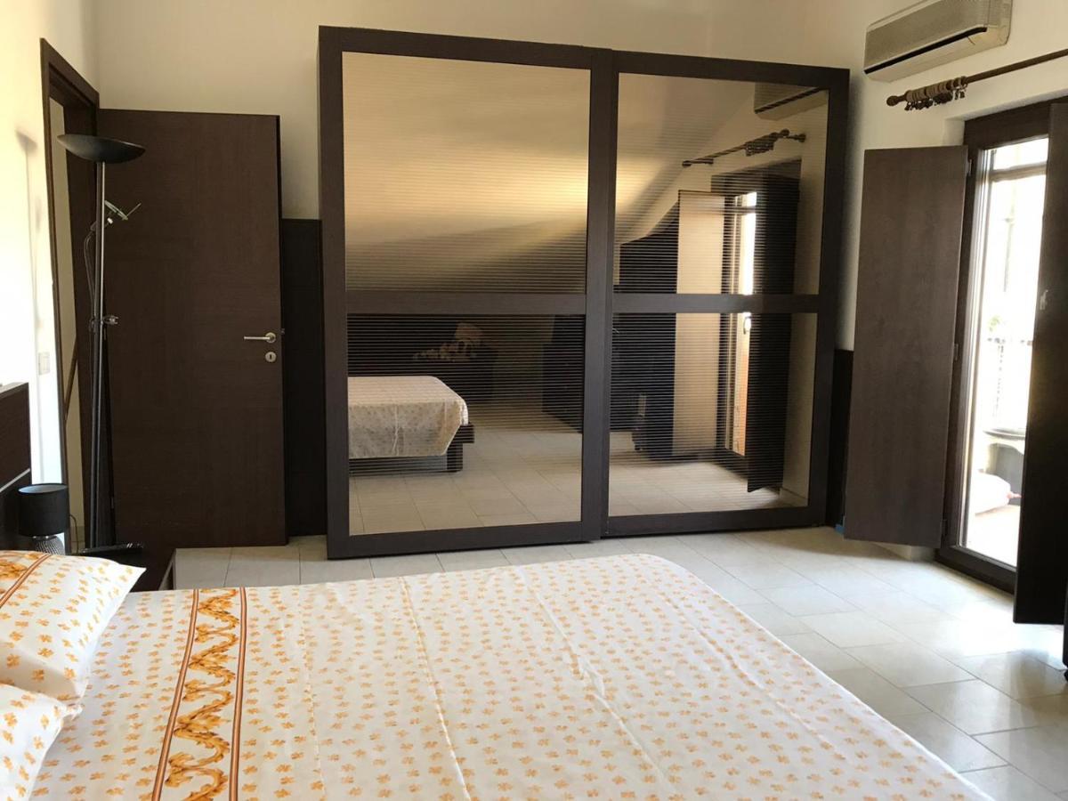 La Petite Maison كوارتو سانتيلينا المظهر الخارجي الصورة