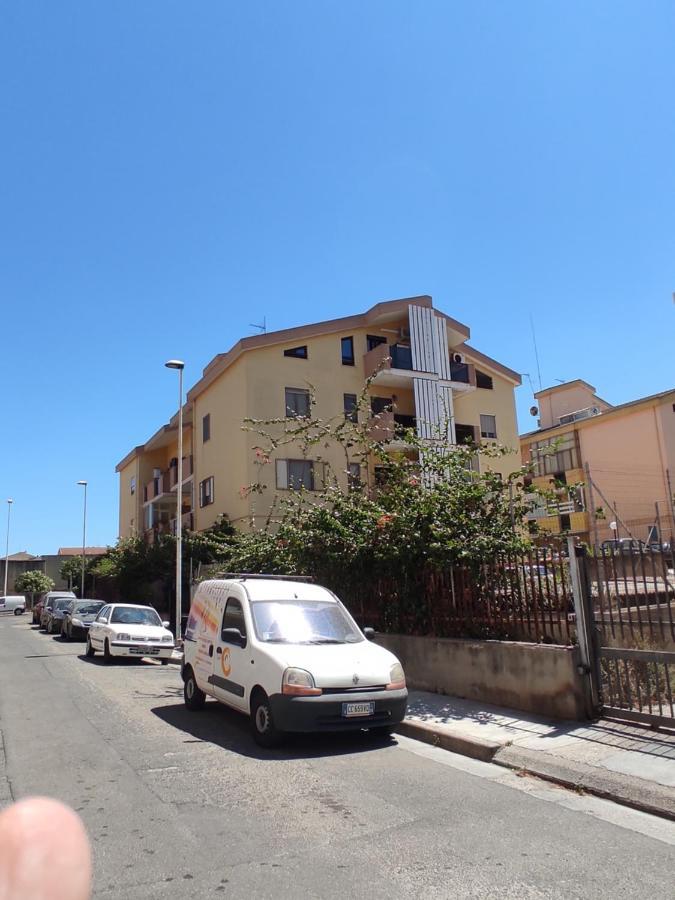 La Petite Maison كوارتو سانتيلينا المظهر الخارجي الصورة